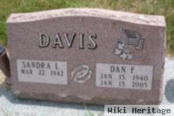 Dan F Davis