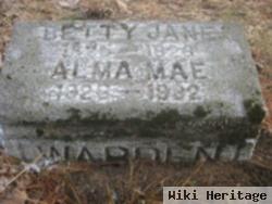 Alma Mae Warden