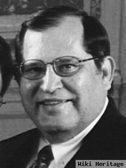 Stephen L. Kemper