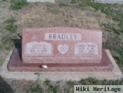 Elmira "bobby" Bradley