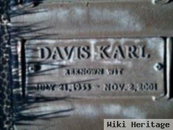 Davis Karl