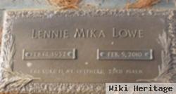 Lennie Mika Lowe