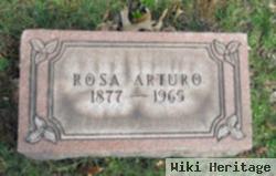 Rosa Arturo