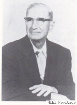 Davis Oscar "doc" Heniford, Sr