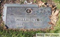 Nellie Lyon