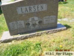 Egon E. Larsen