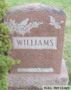 Doris S Evers Williams