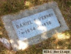 Daniel Edwin Vernon