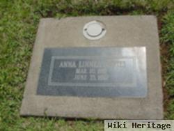 Anna Linnea Davies