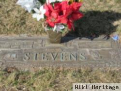 Betty J Diehl Stevens