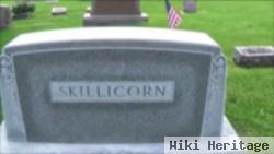 Elmer T Skillicorn