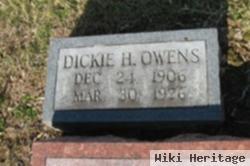 Dickie H Owens