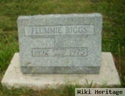 Plummie F Riggs