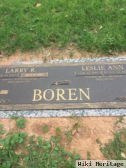 Larry R Boren