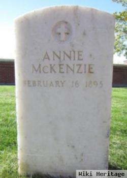 Annie Mckenzie