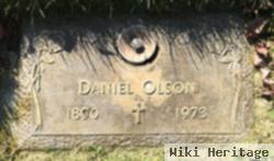 Daniel Olson