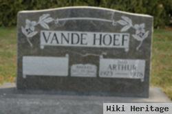 Arthur Vande Hoef