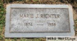 Marie J Richter