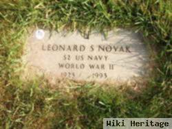 Leonard S Novak