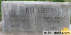 Elsie Blume