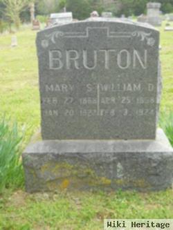 William David Bruton