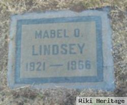 Mabel O Lindsey