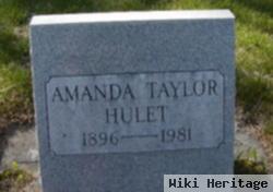 Amanda Gilbertson Taylor Hulet