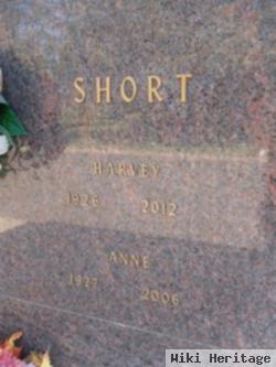 Harvey Short