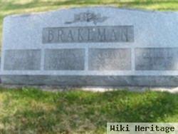 Earle N Brakeman