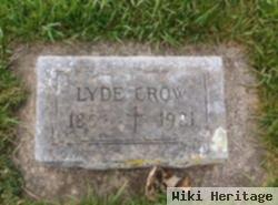 Lydia "lyde" Crow