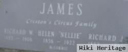 Helen "nellie" Mccormic James