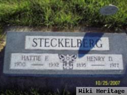 Henry D Steckelberg