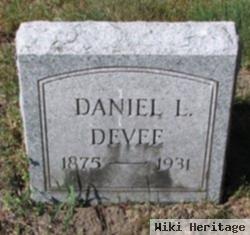 Daniel Lewis Devee