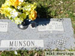 Gail Dea Munson