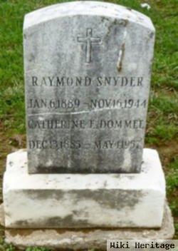 Raymond Snyder