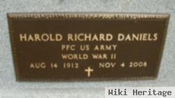 Harold Richard "sandy" Daniels