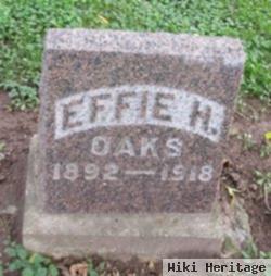 Effie H Oaks