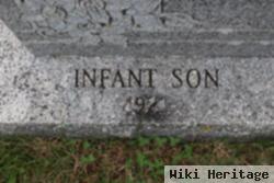 Infant Son Kniss