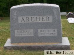 Michael Archer