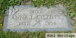 Anna L Gillott