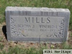 Winfred Loren "fred" Mills