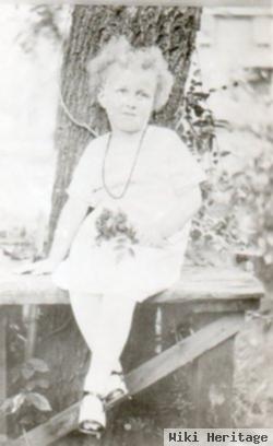 Thelma Mae Woollis Buttler