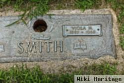 Viola M Smith
