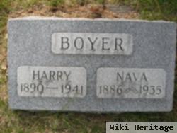 Harry Boyer