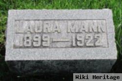 Laura Brattain Mann