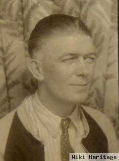 Claude Riley Eacret