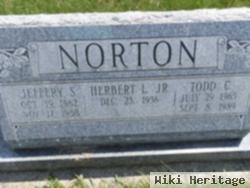 Jeffery S Norton