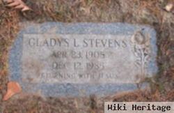 Gladys L Stevens