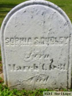 Sophia S Dudley