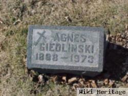 Agnes Giedlinski